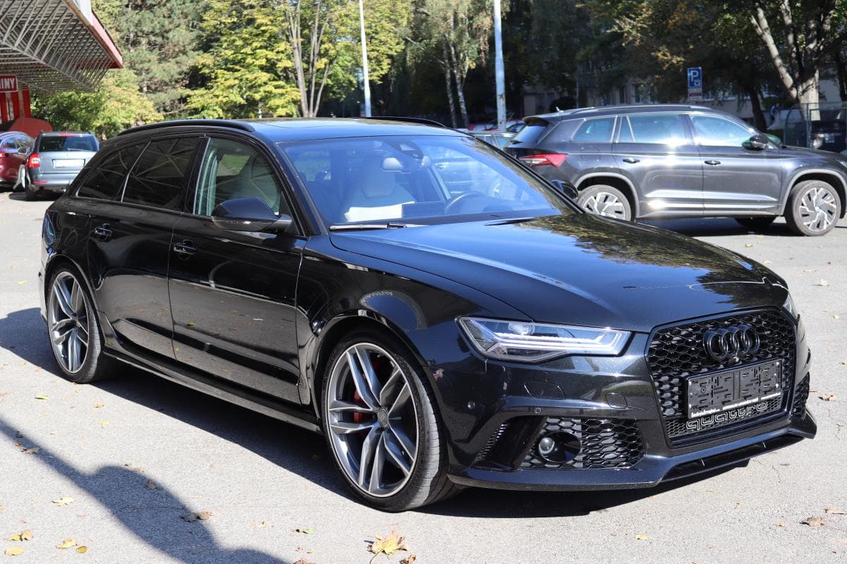 2015 Audi RS6 - 7