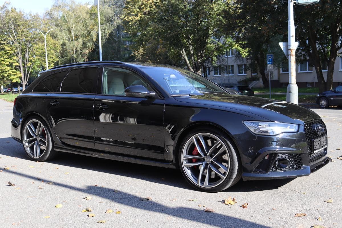 2015 Audi RS6 - 8