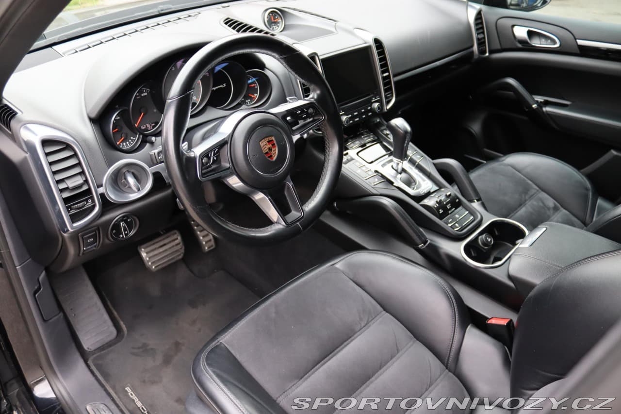 2017 Porsche CAYENNE - 20
