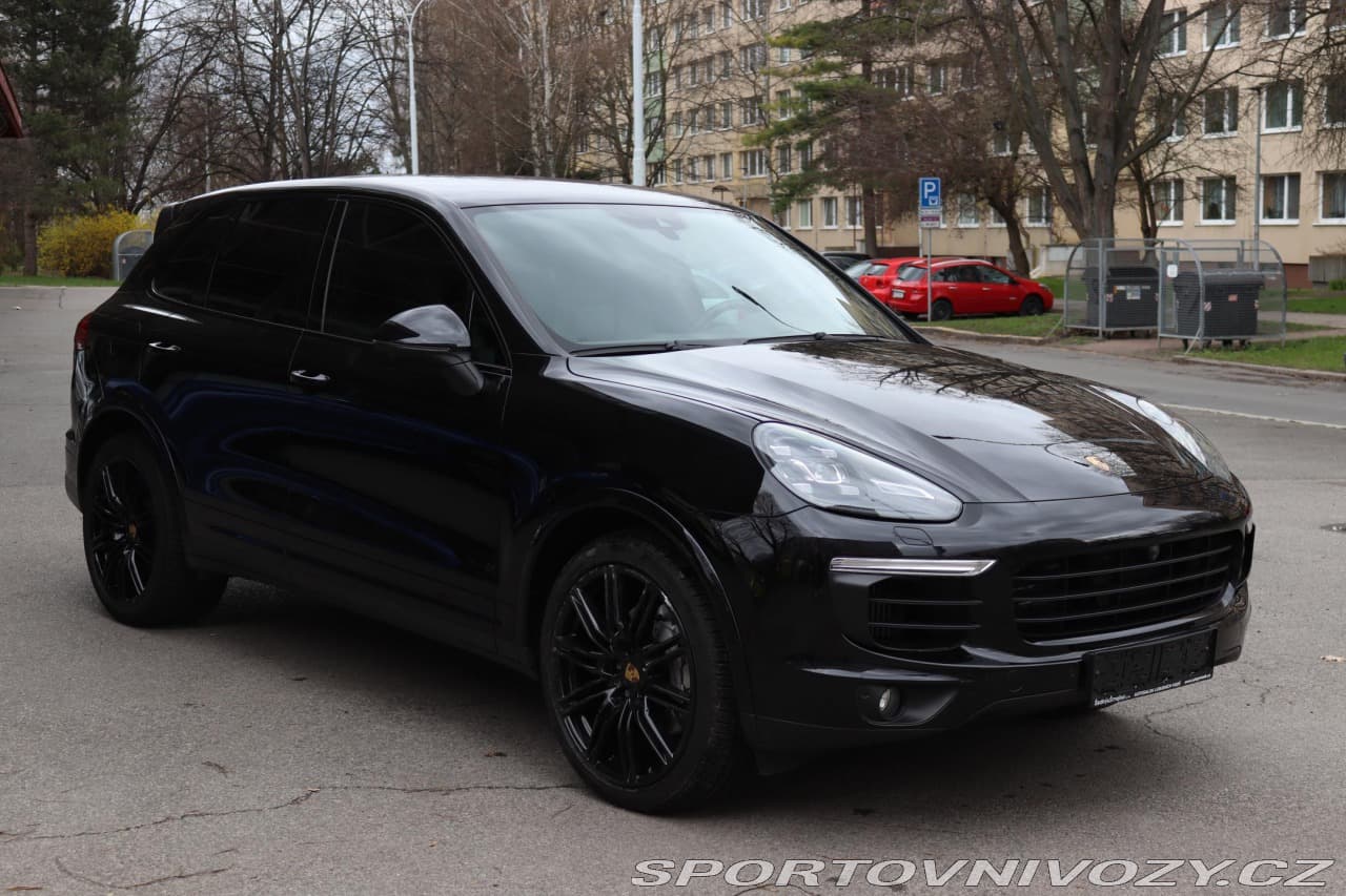 2017 Porsche CAYENNE - 6