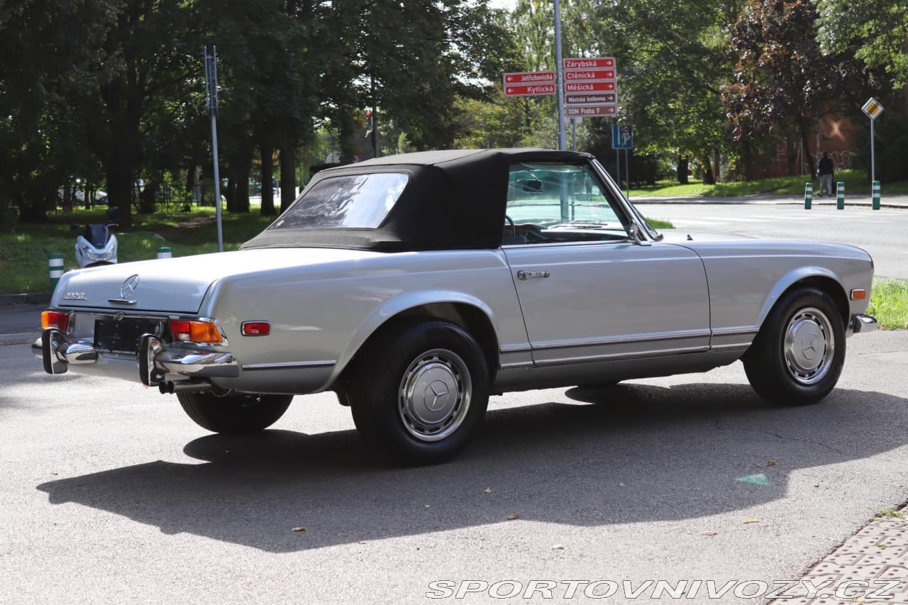 1970 Mercedes-Benz SL - 10