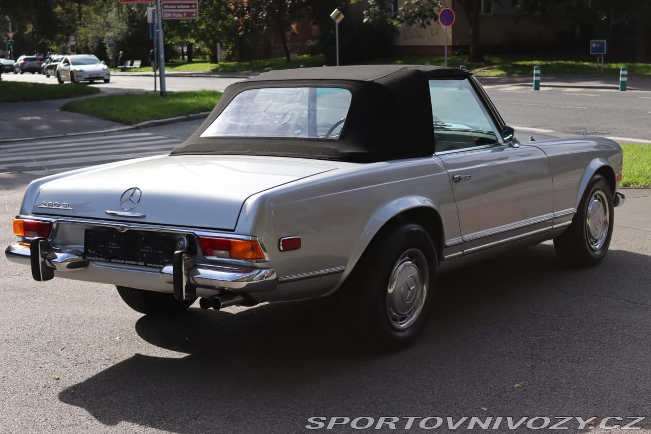 1970 Mercedes-Benz SL - 11