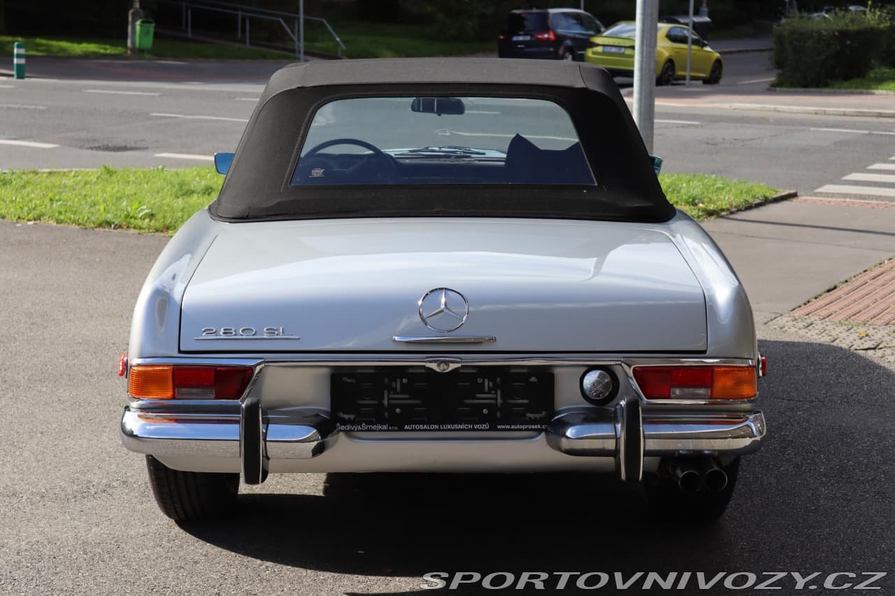 1970 Mercedes-Benz SL - 12