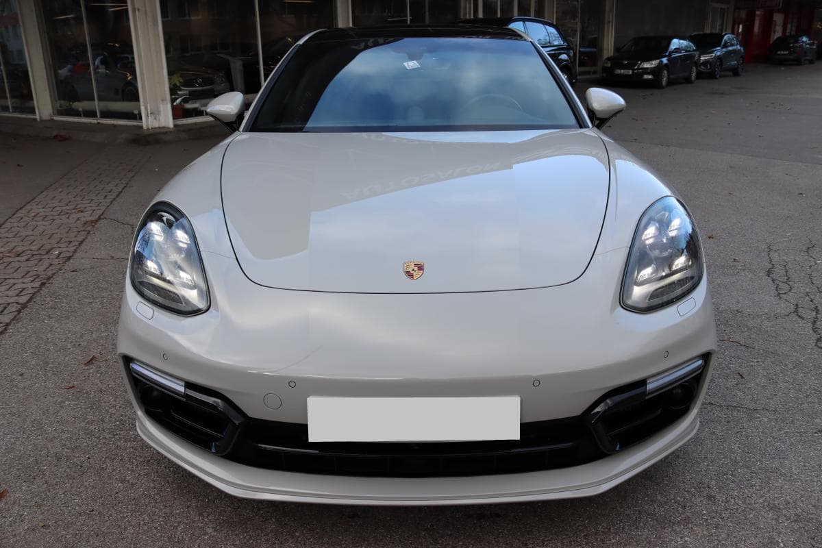2016 Porsche PANAMERA - 2