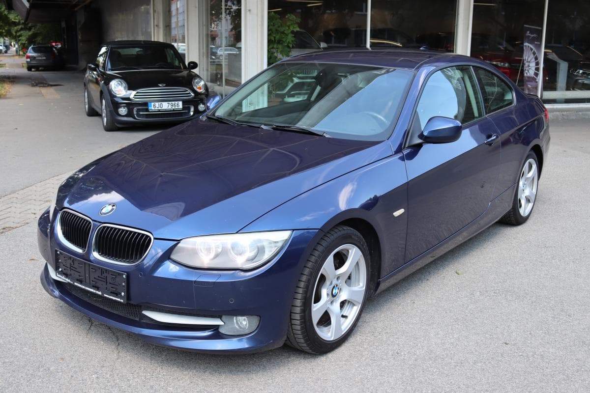 2010 BMW 3-SERIES - 17