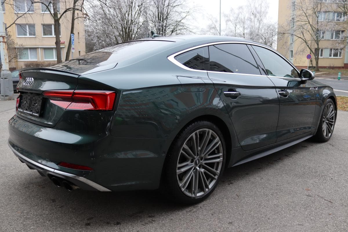 2017 Audi S5 - 11
