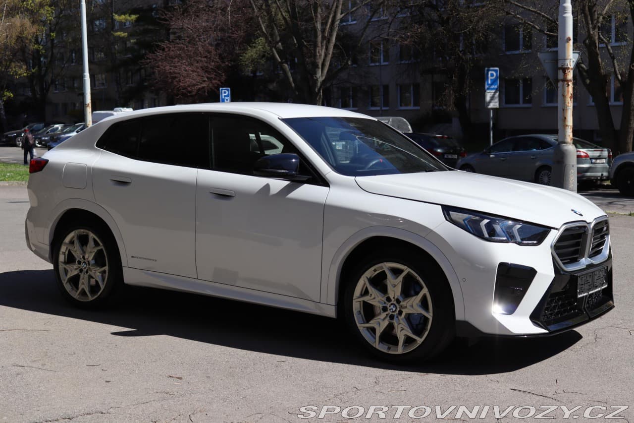 2025 BMW X2 - 8
