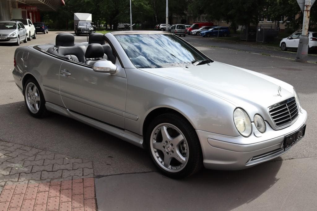 2002 Mercedes-Benz CLK - 15