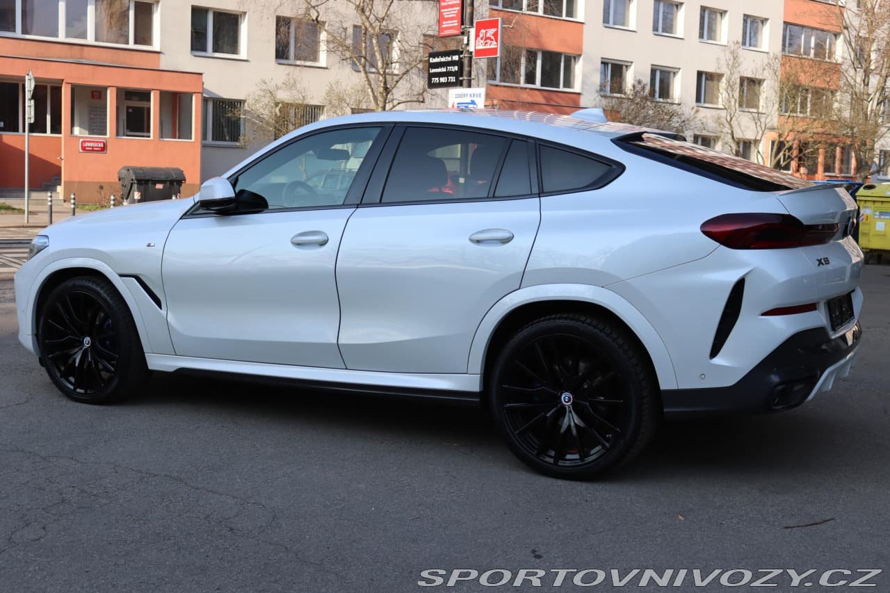 2022 BMW X6 - 27