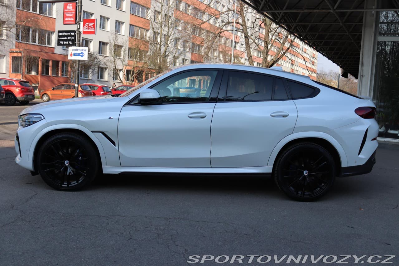 2022 BMW X6 - 29