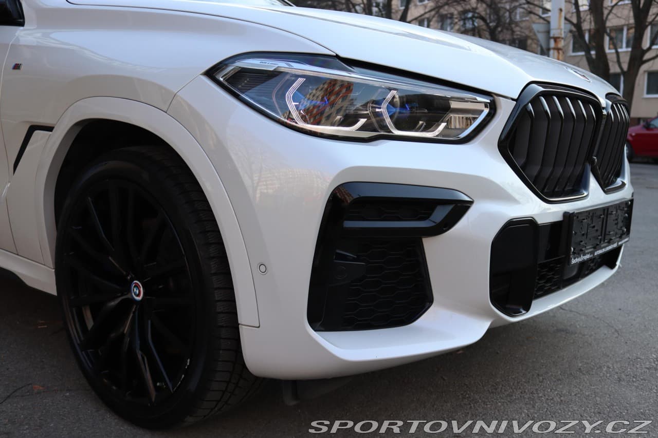 2022 BMW X6 - 11