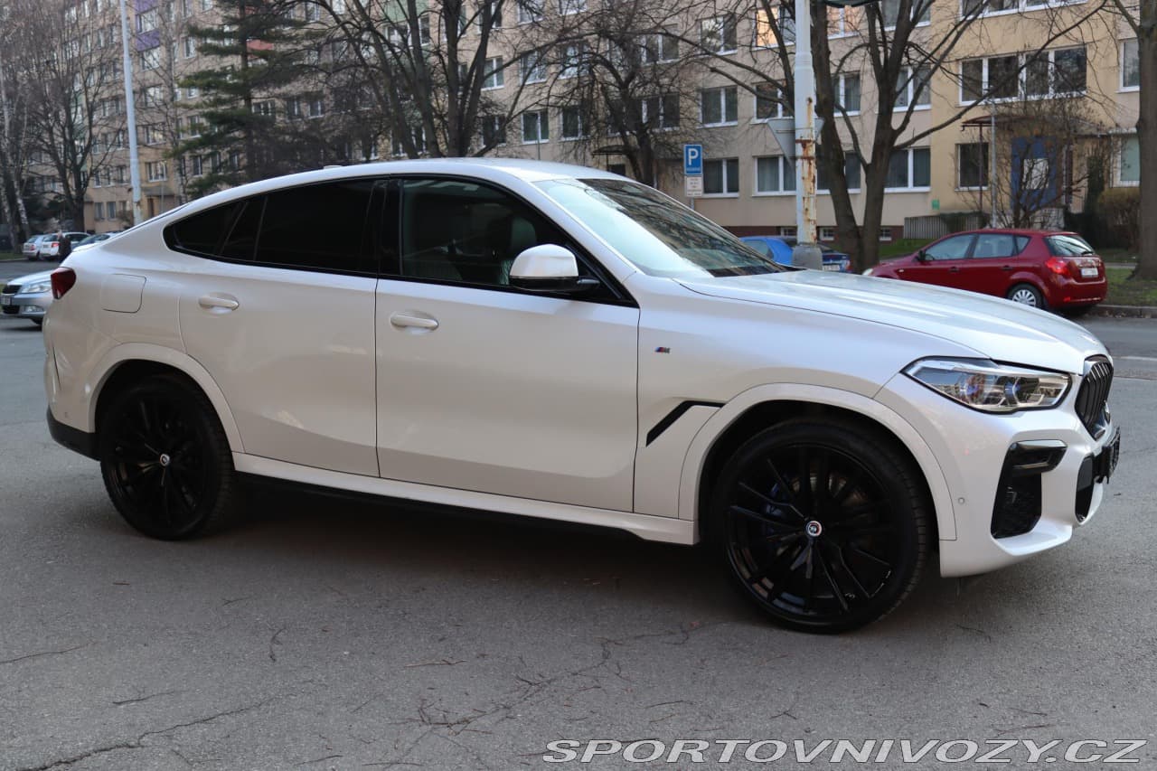 2022 BMW X6 - 15