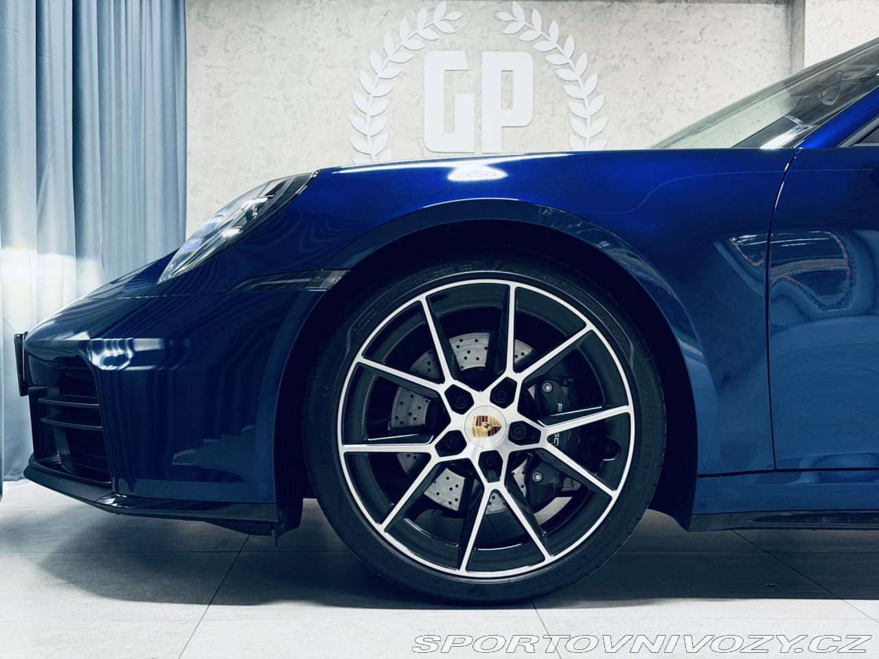 2025 Porsche 911 - 12