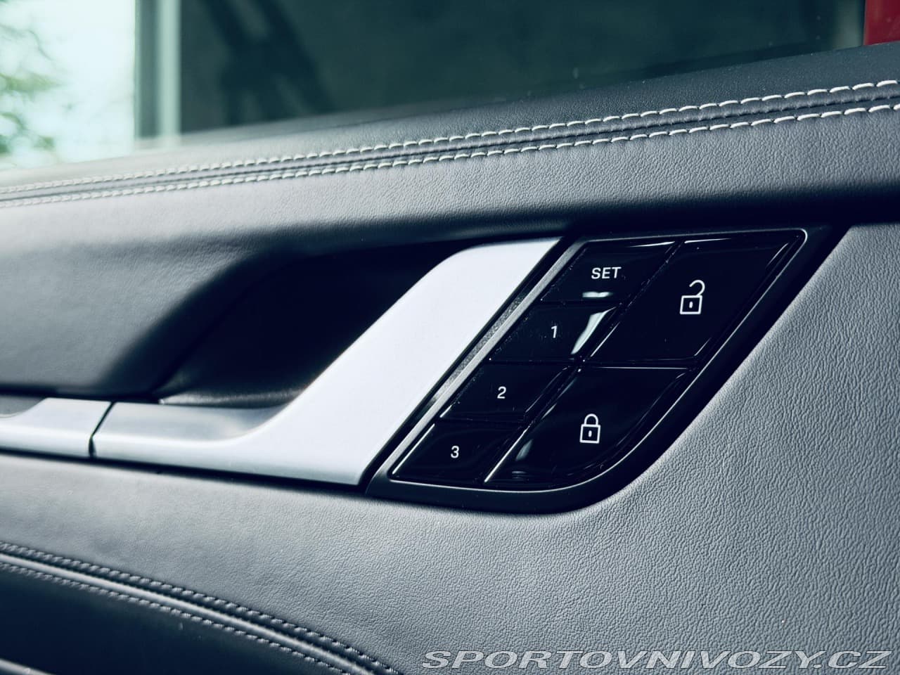 2020 Porsche 911 - 16