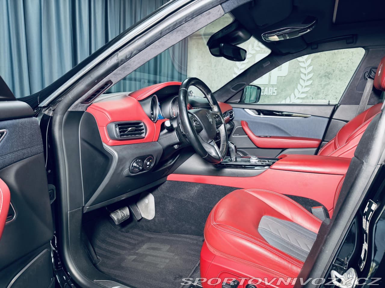 2017 Maserati LEVANTE - 25