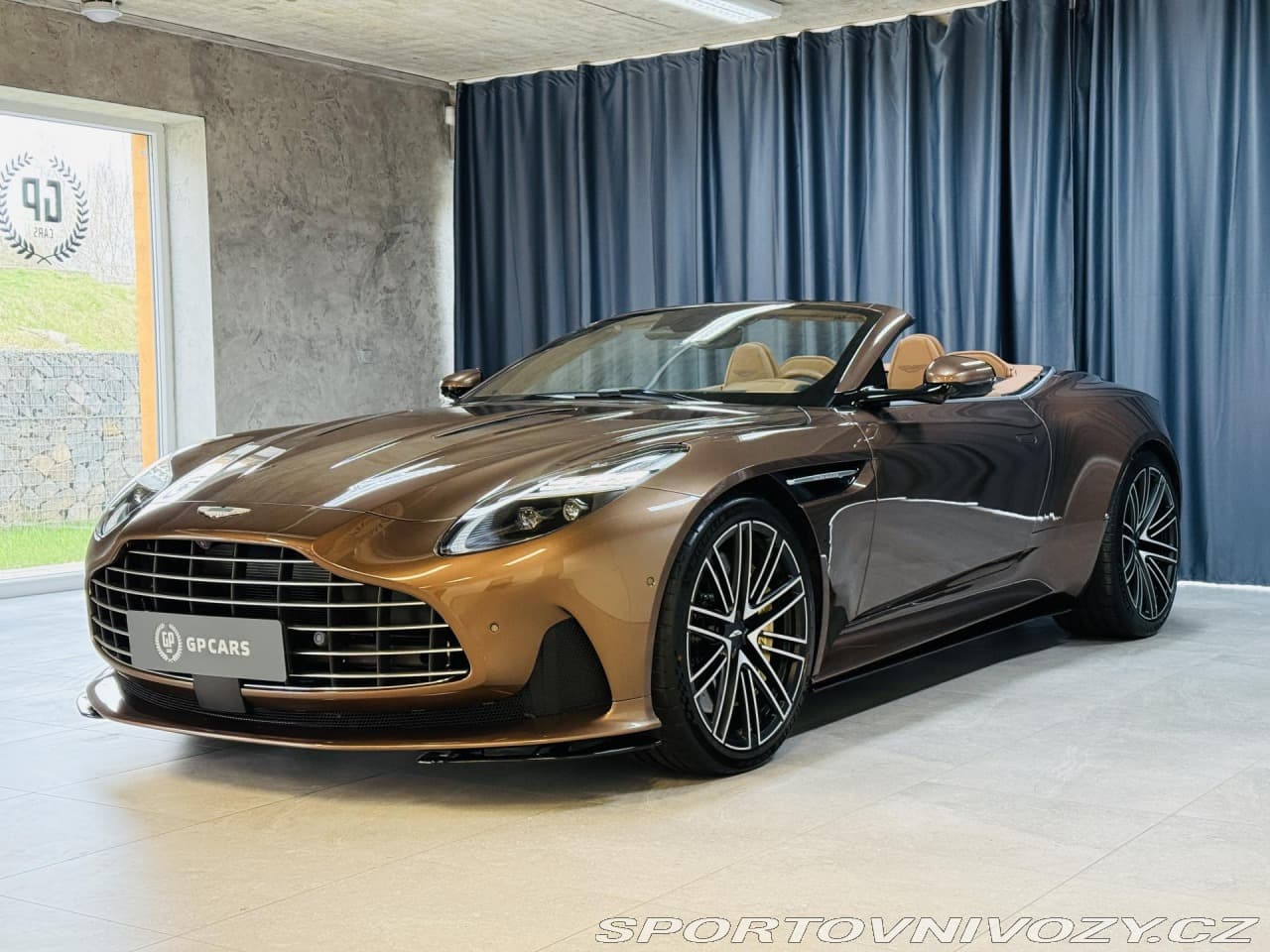 2023 Aston Martin DB12 - 7