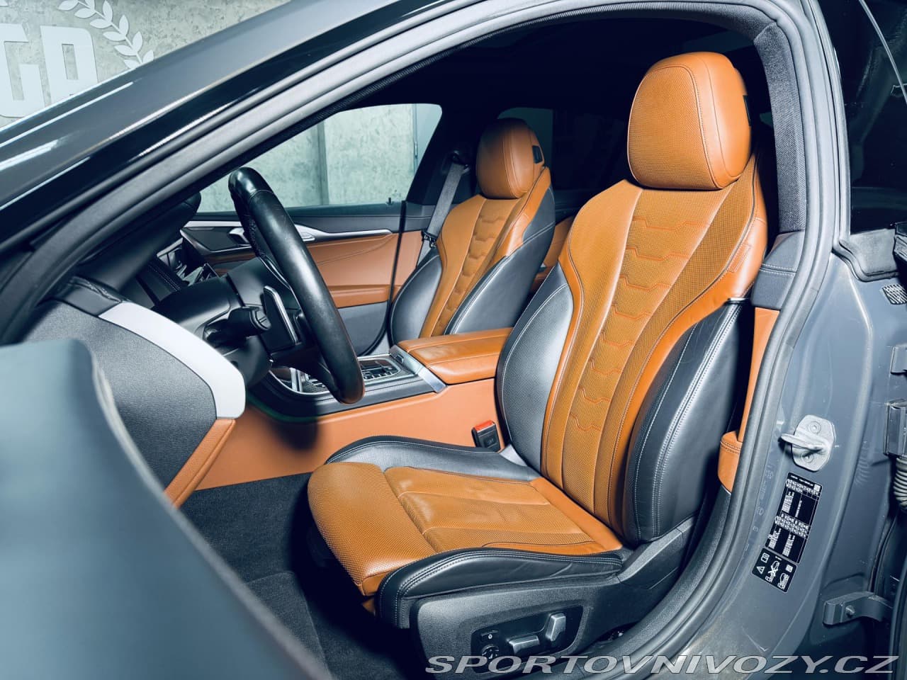 2021 BMW 8-SERIES - 33