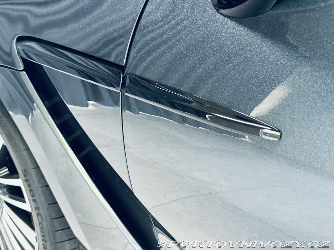 2021 Aston Martin DBX - 15