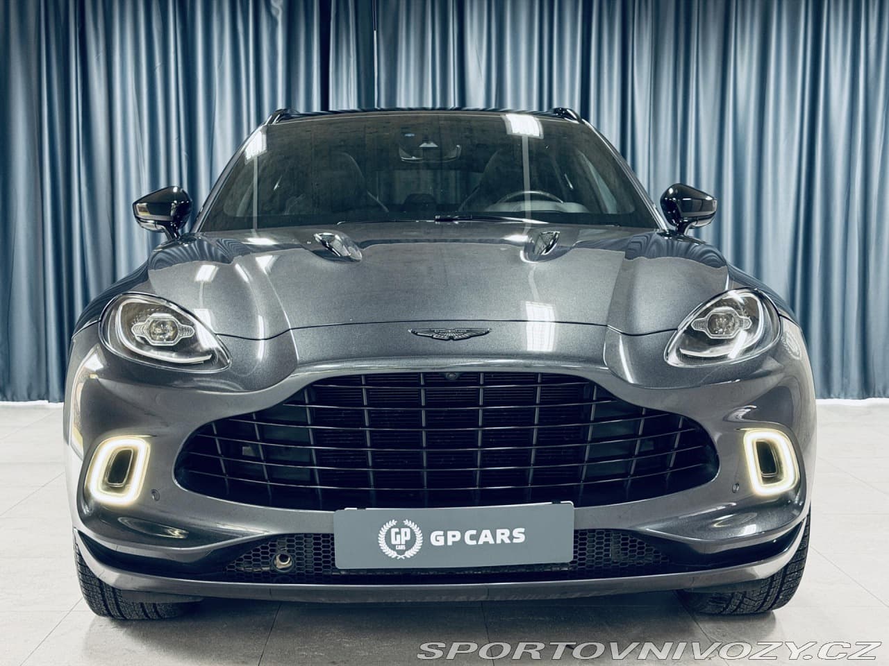 2021 Aston Martin DBX - 2