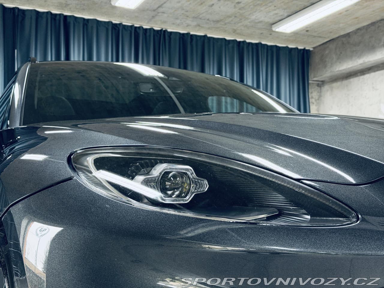 2021 Aston Martin DBX - 4