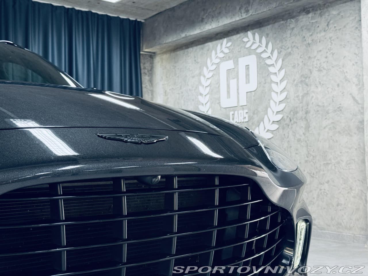 2021 Aston Martin DBX - 5