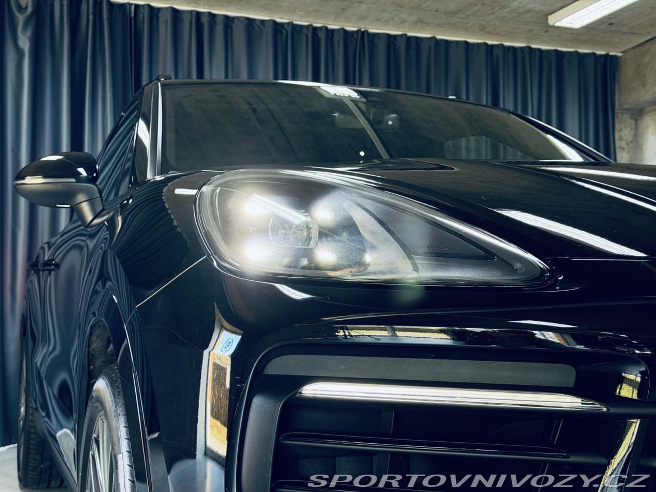 2022 Porsche CAYENNE - 4