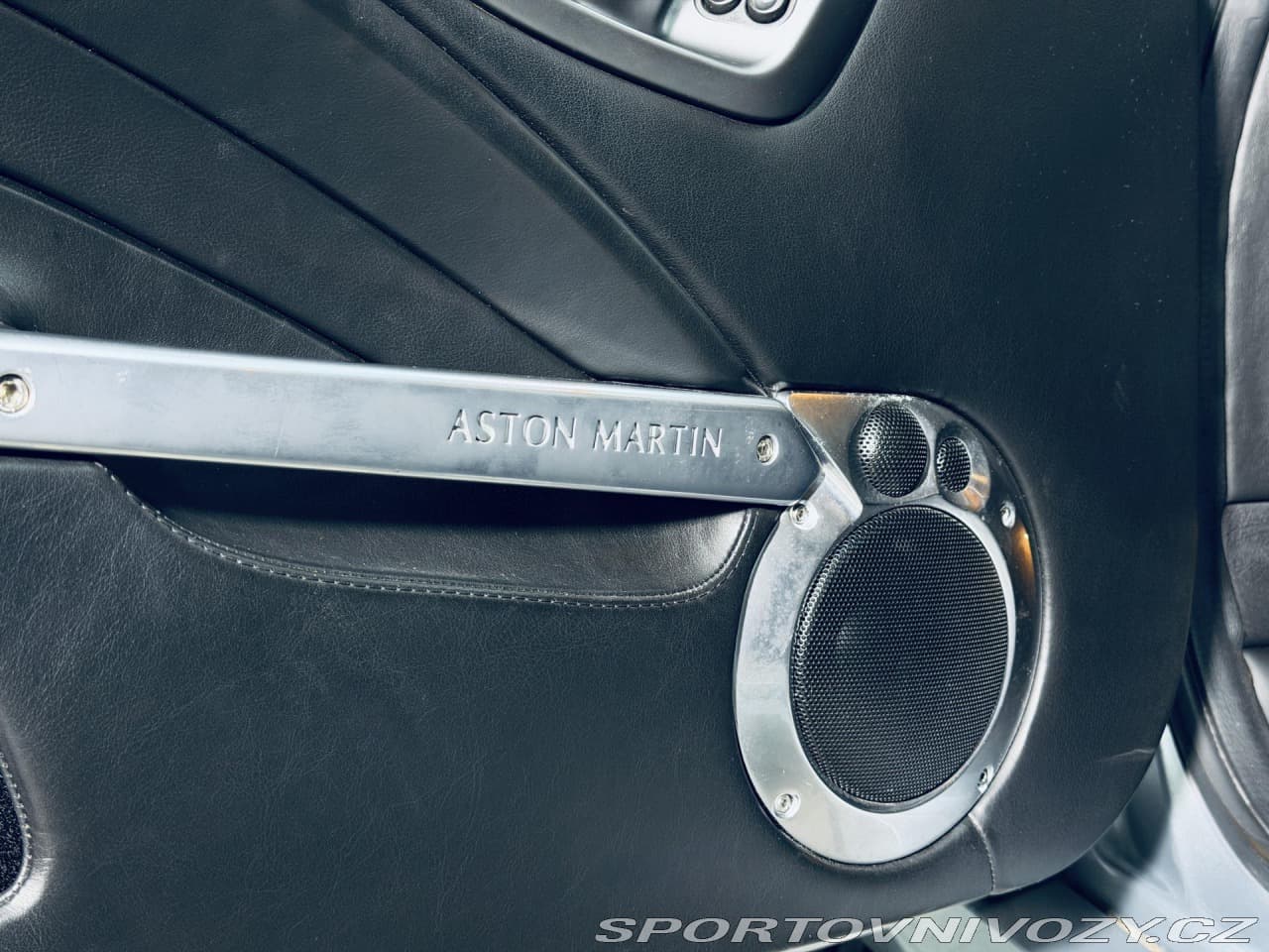 2004 Aston Martin VANQUISH - 18