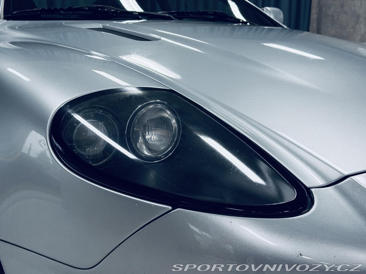 2004 Aston Martin VANQUISH - 4