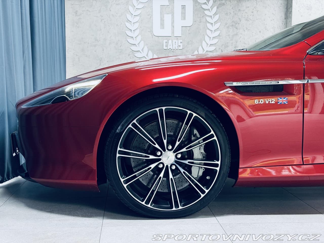 2013 Aston Martin DB9 - 14