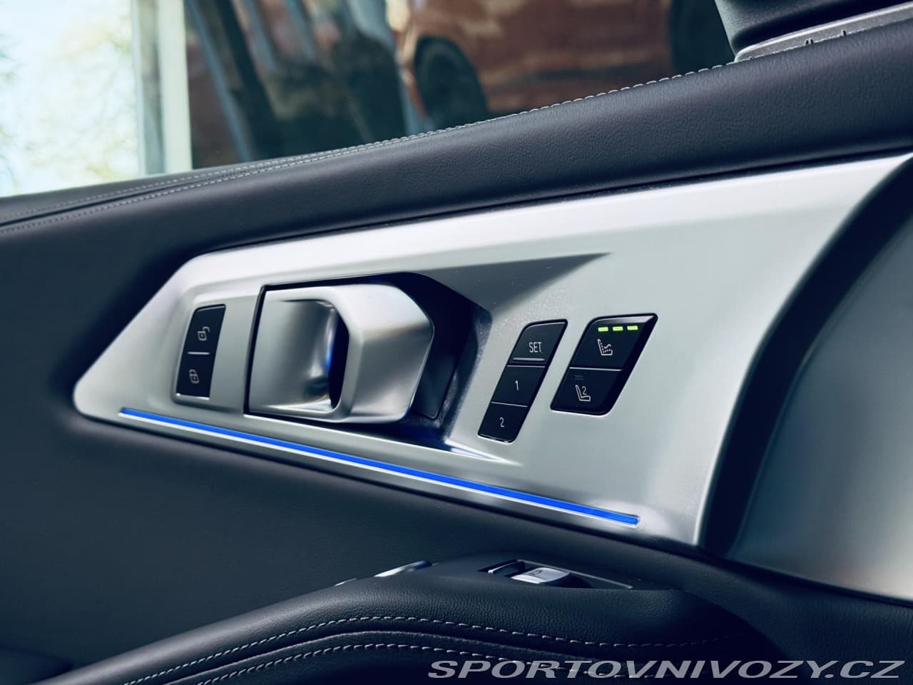 2024 BMW XM - 18