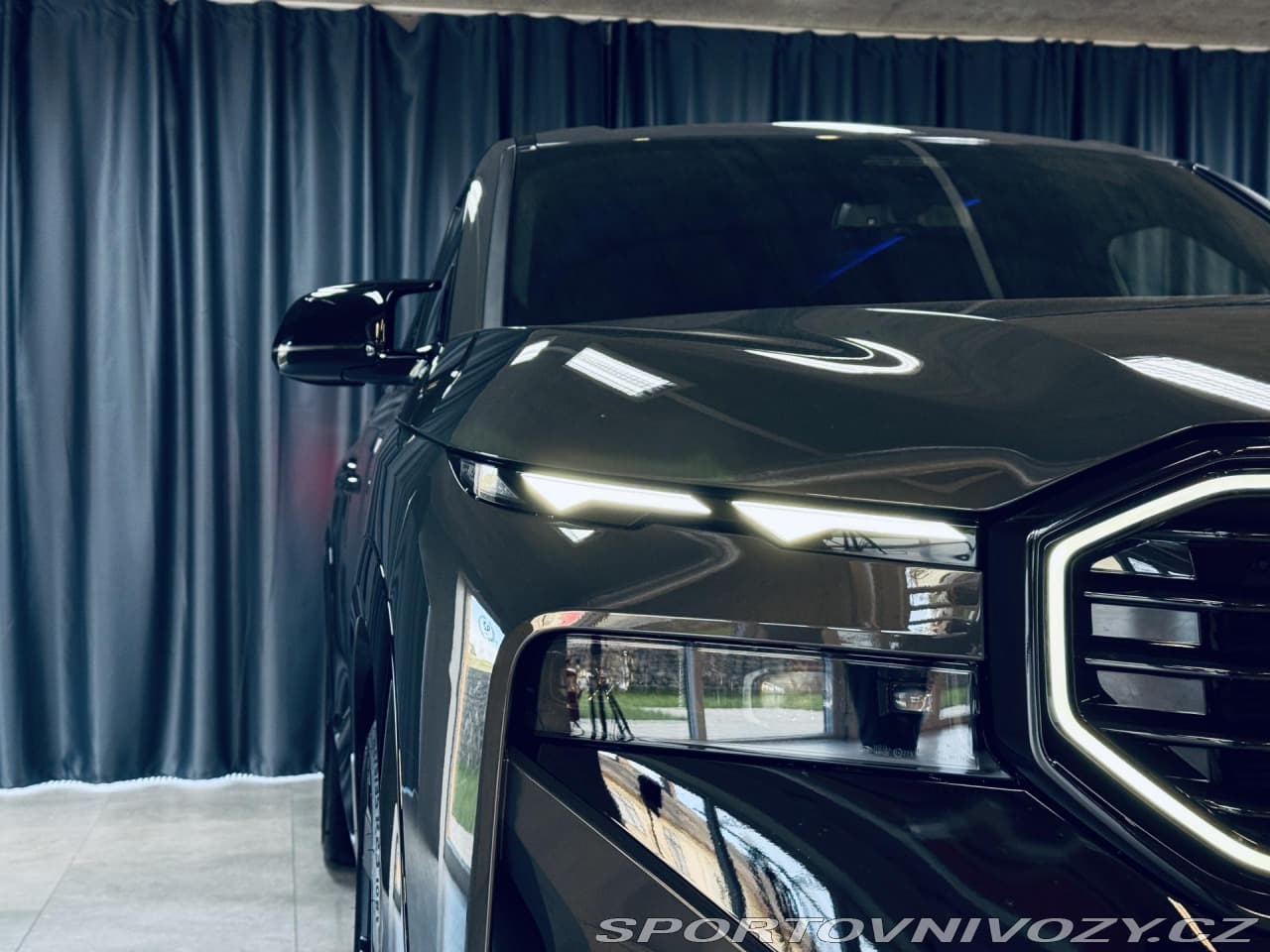 2024 BMW XM - 8