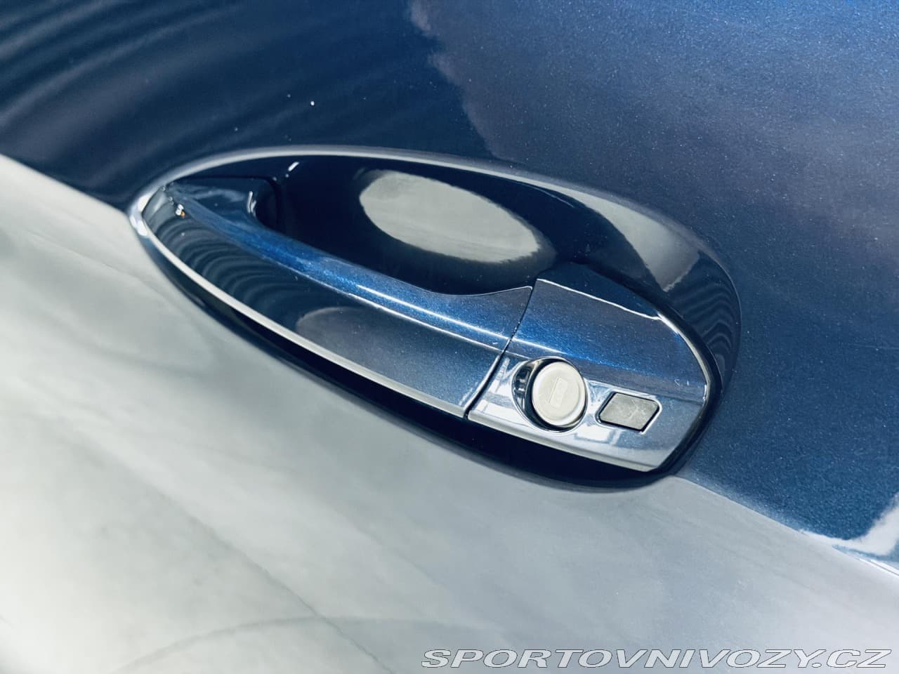 2017 Mercedes-Benz E-CLASS - 9