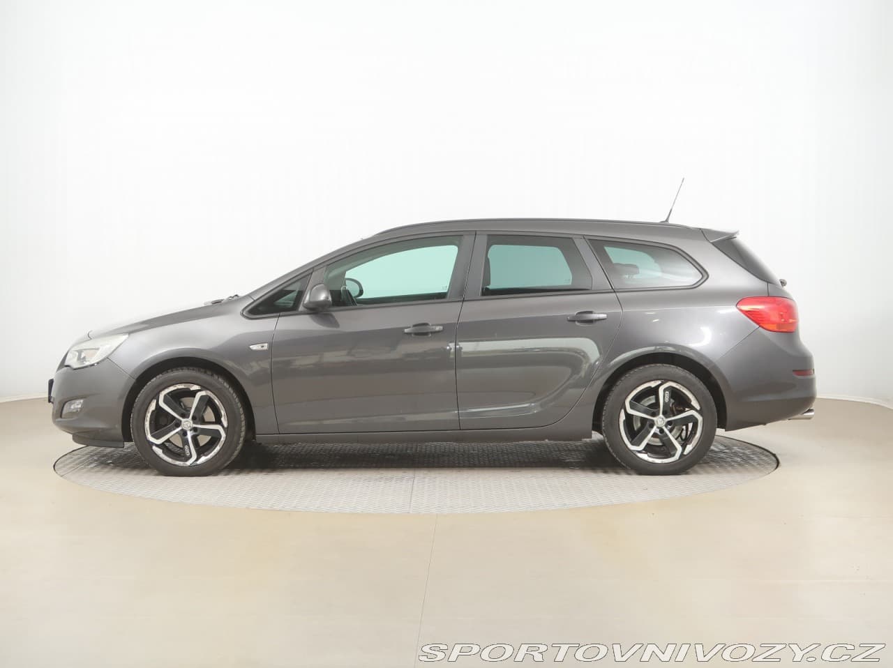 2011 Opel ASTRA - 5