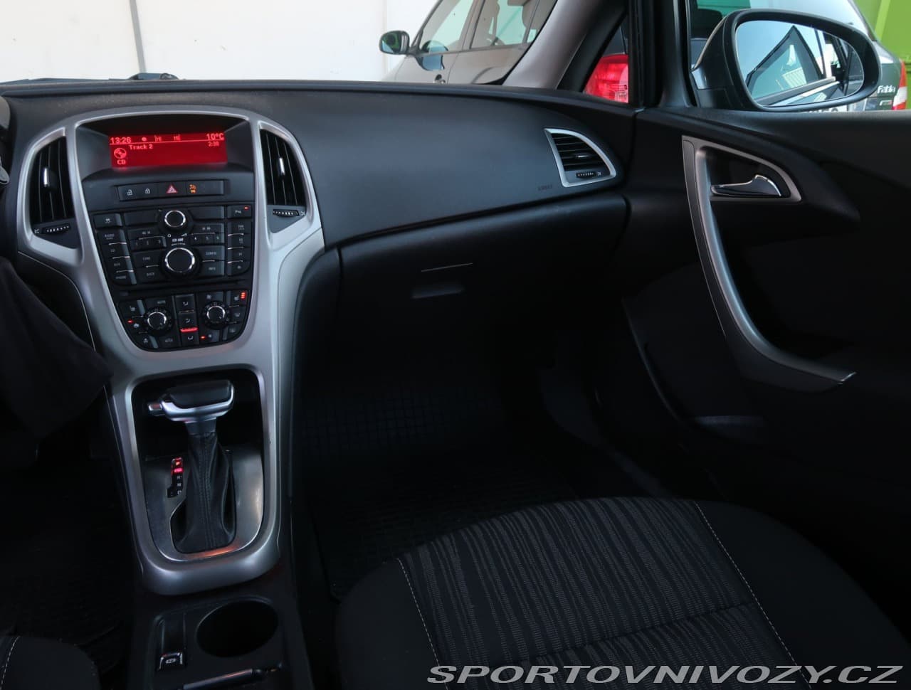 2011 Opel ASTRA - 15