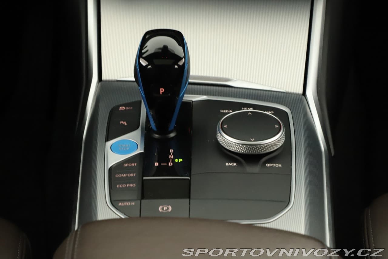 2022 BMW i4 - 29