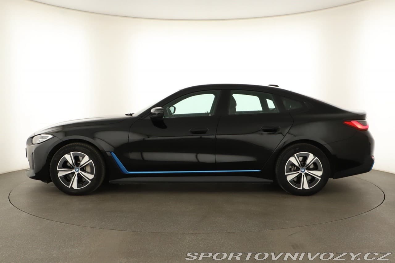 2022 BMW i4 - 5