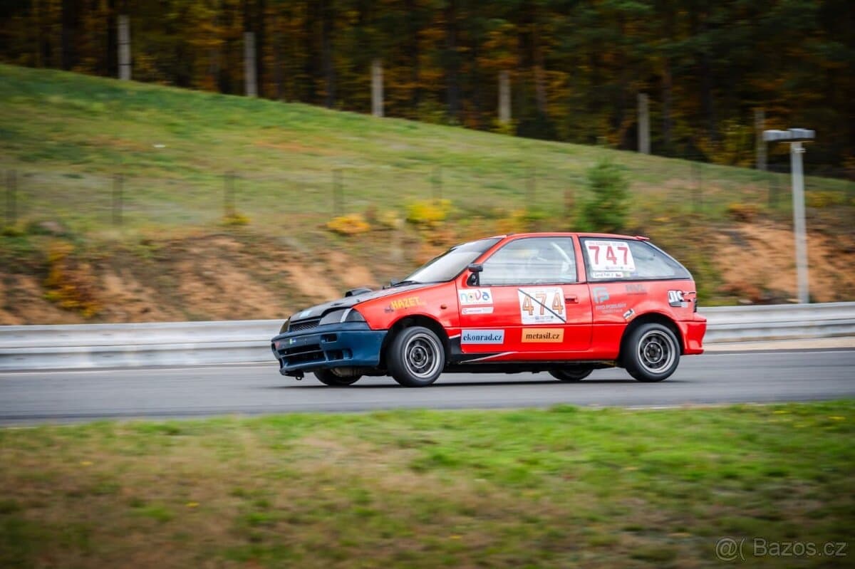 Suzuki SWIFT - 5
