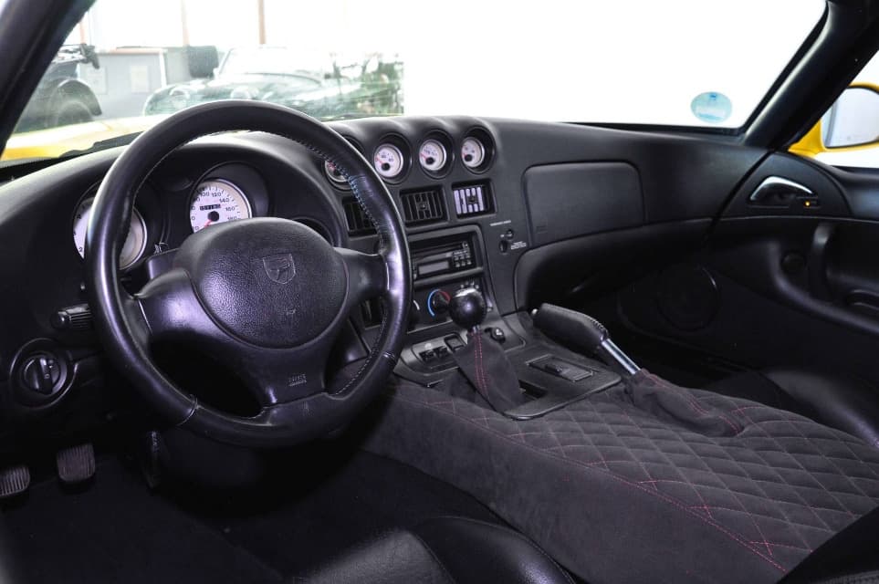 2001 Dodge VIPER - 21