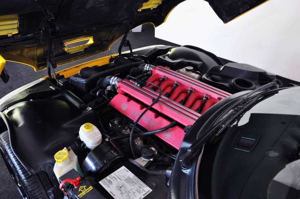 2001 Dodge VIPER - 27
