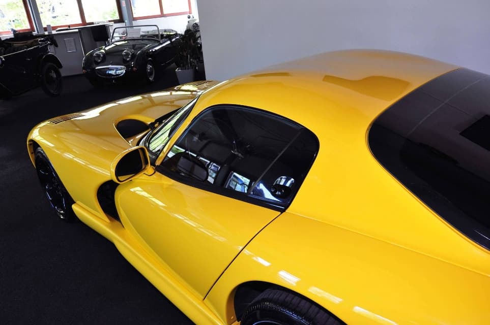 2001 Dodge VIPER - 13