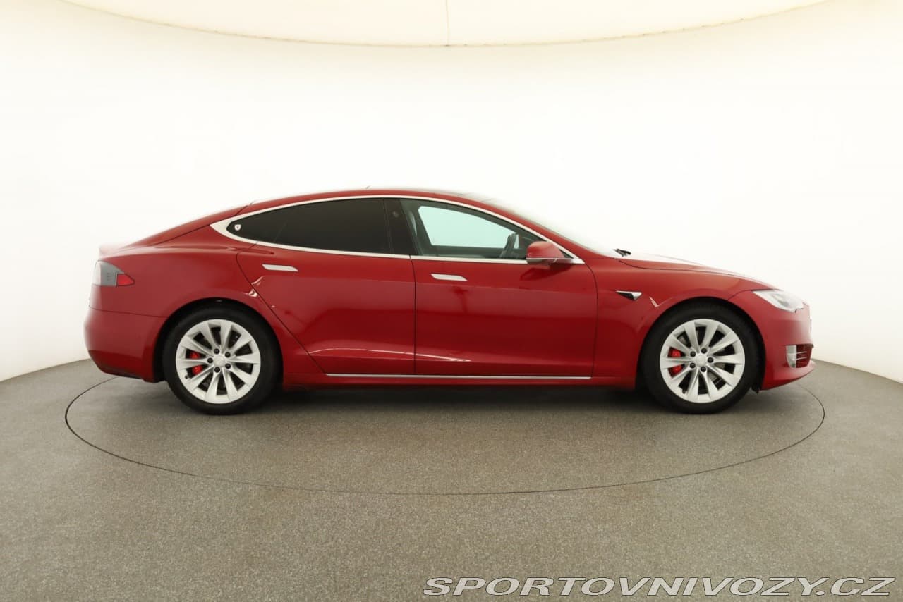 2019 Tesla MODEL S - 11