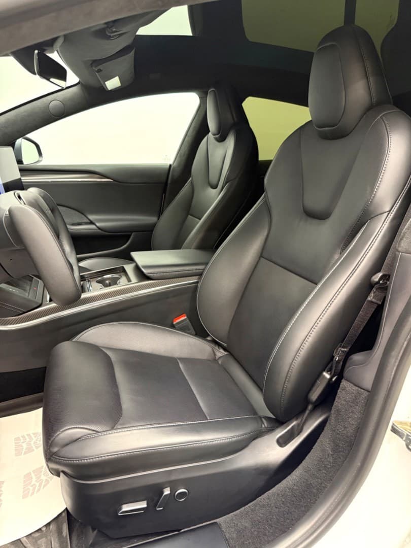 2022 Tesla MODEL S - 25