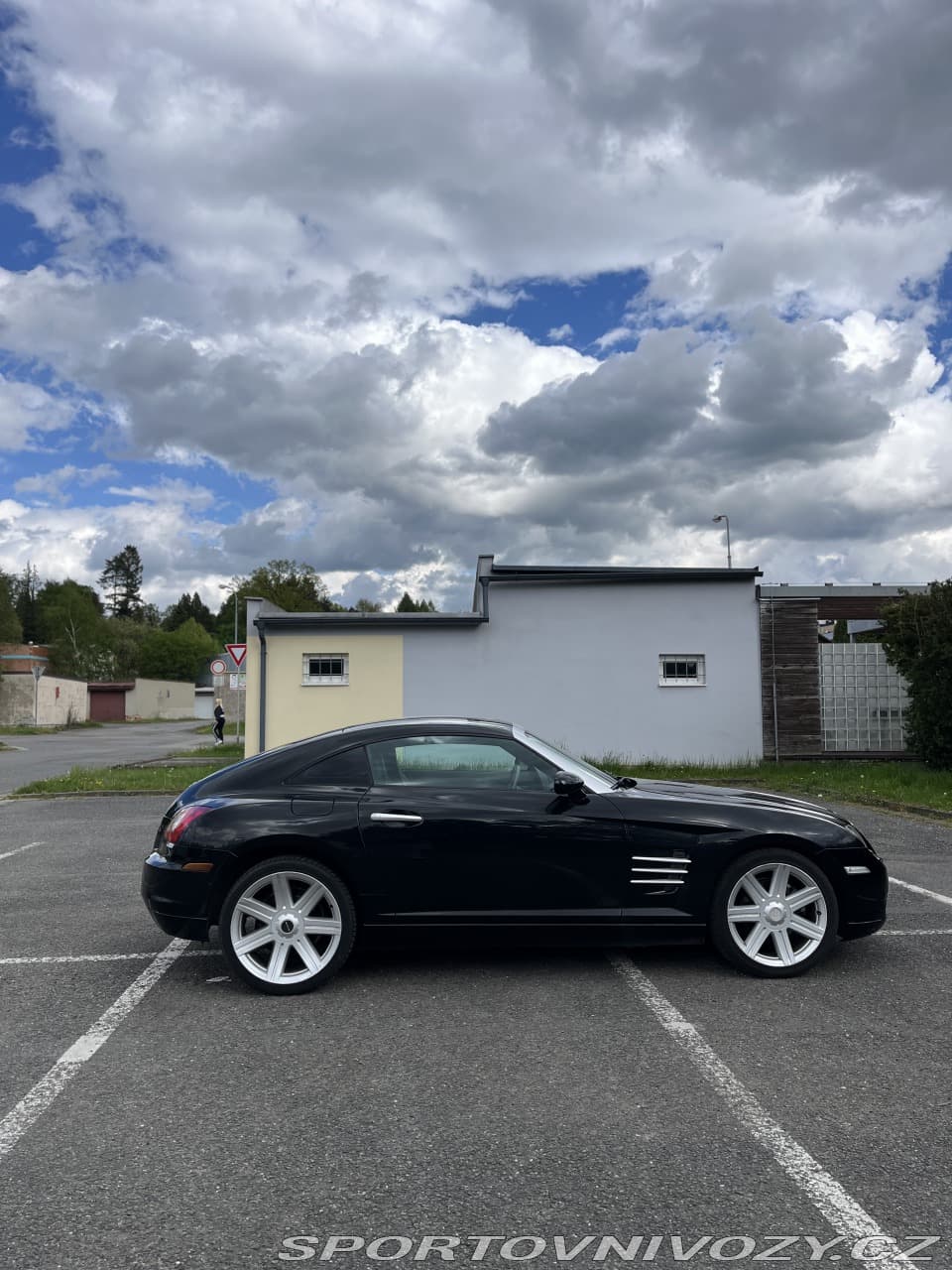 2004 Chrysler CROSSFIRE - 17
