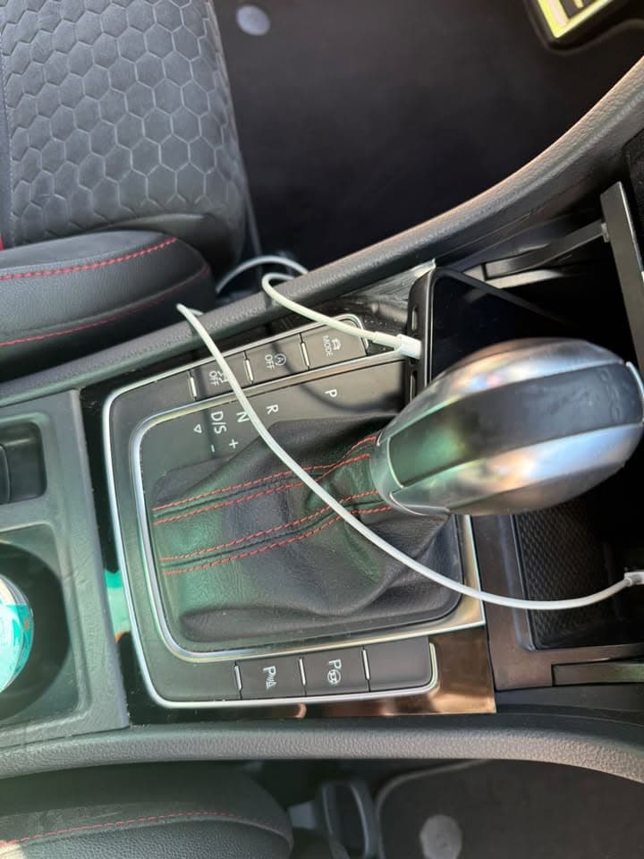 2018 Volkswagen GOLF - 29