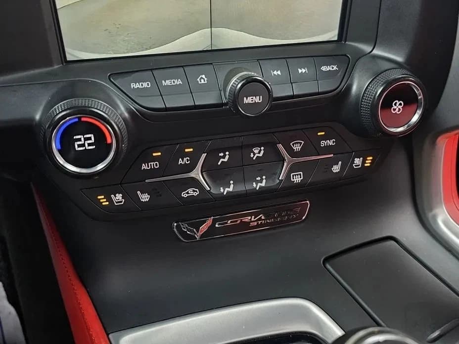 2016 Chevrolet CORVETTE - 15