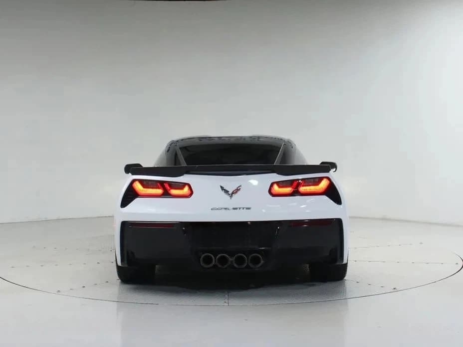 2016 Chevrolet CORVETTE - 3