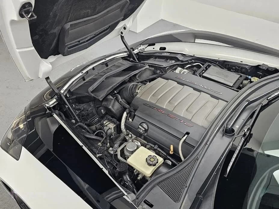 2016 Chevrolet CORVETTE - 5