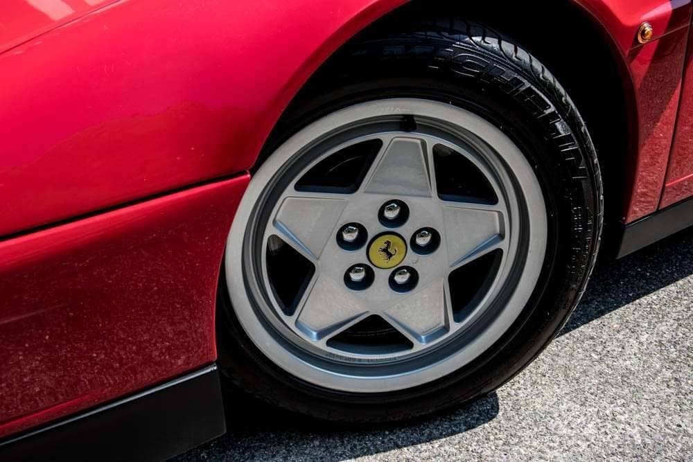 1989 Ferrari TESTAROSSA - 29