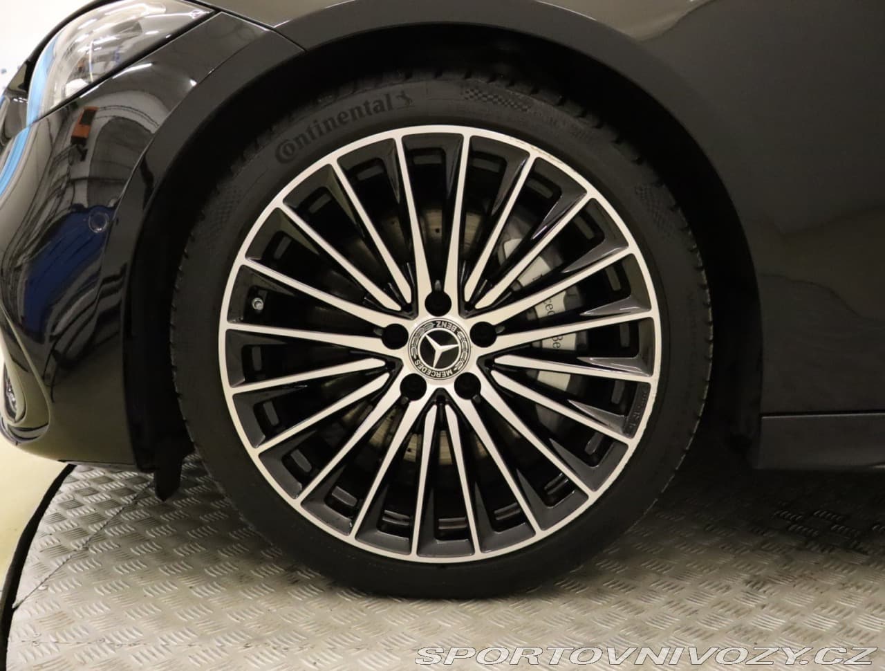 2024 Mercedes-Benz C-CLASS - 29