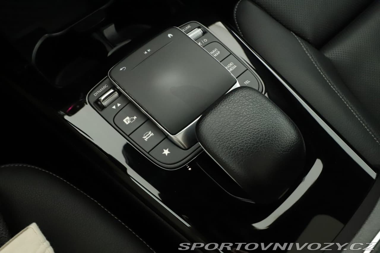 2020 Mercedes-Benz CLA - 33